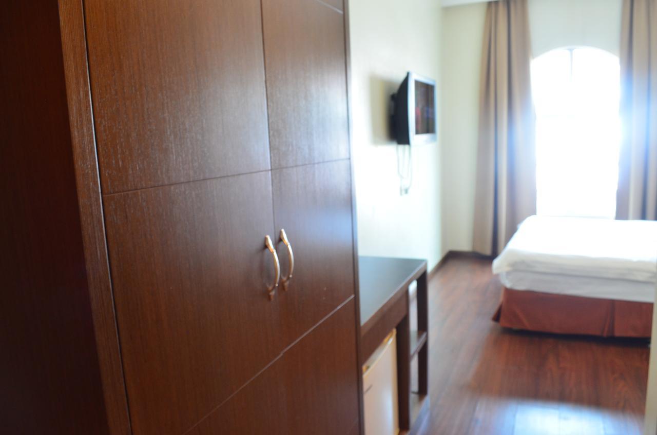 Lintas Plaza Hotel Kota Kinabalu Dış mekan fotoğraf